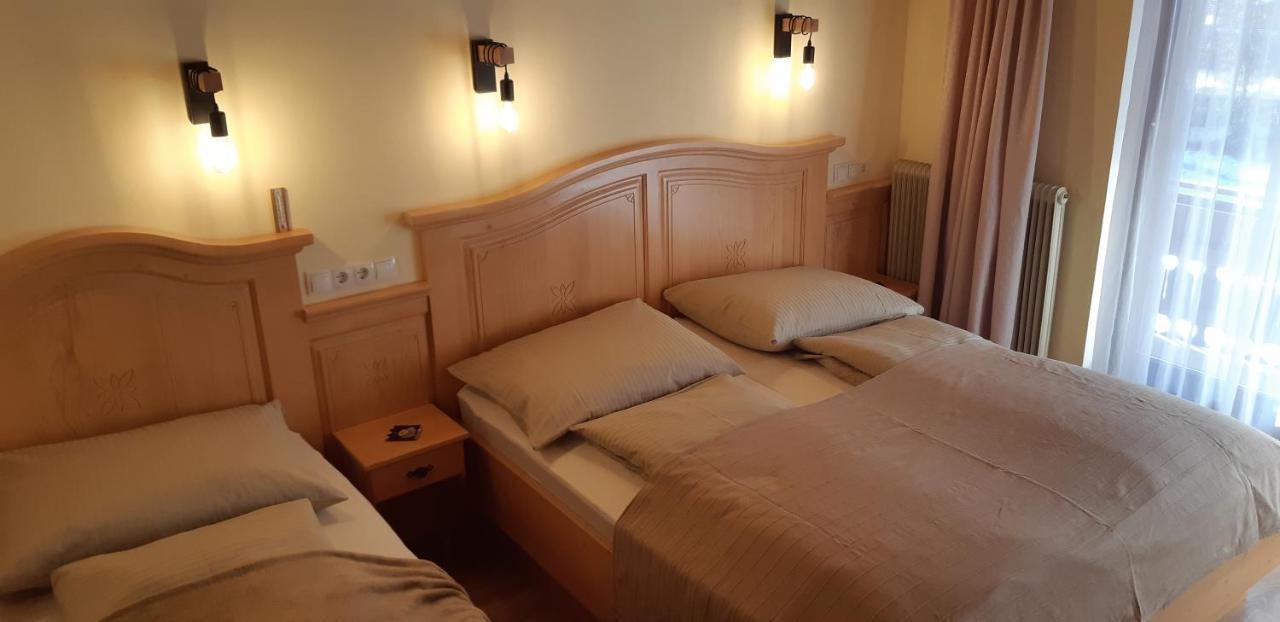 Haus Mansaura Apartman Vandans Kültér fotó