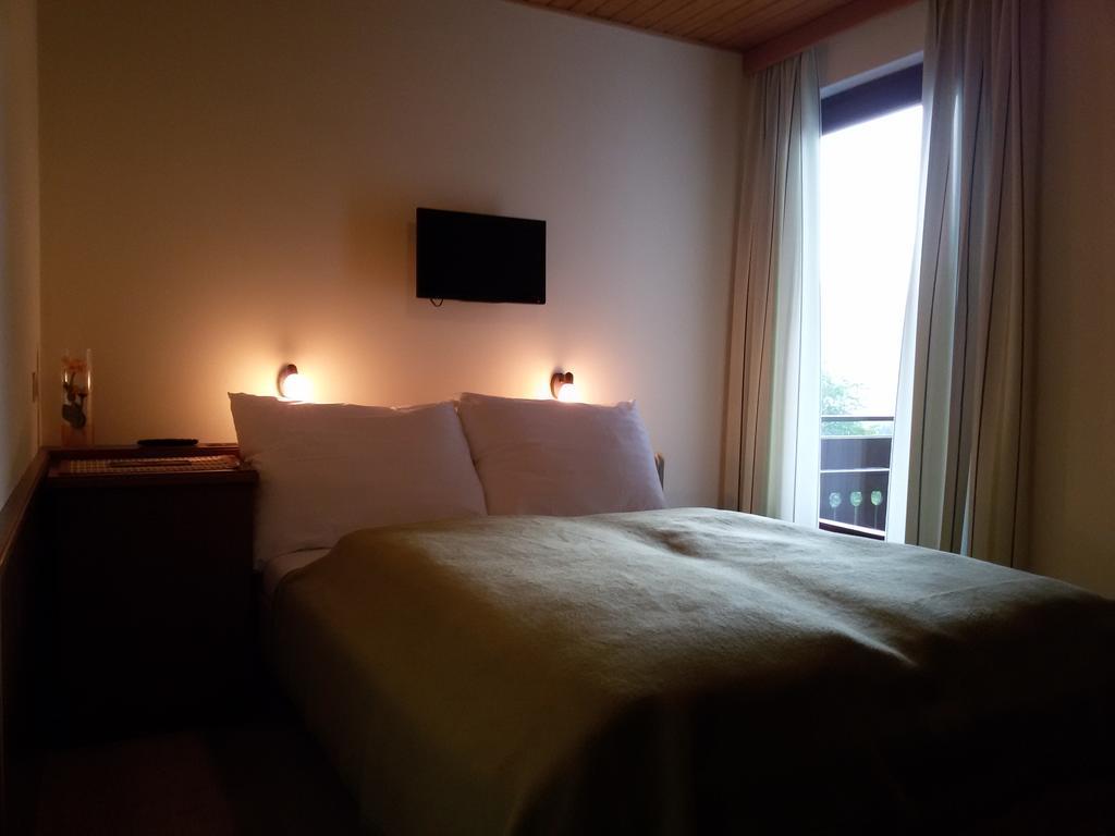 Haus Mansaura Apartman Vandans Szoba fotó