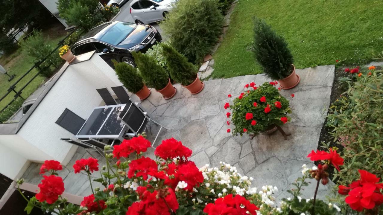 Haus Mansaura Apartman Vandans Kültér fotó