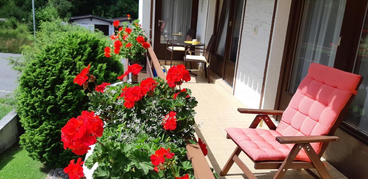 Haus Mansaura Apartman Vandans Kültér fotó